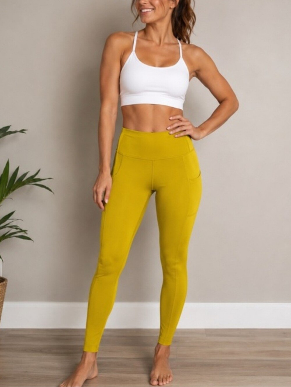 Lululemon Athletica High-Rise Side Pocket Leggings in Auric Gold, Small - Picture 1 of 11